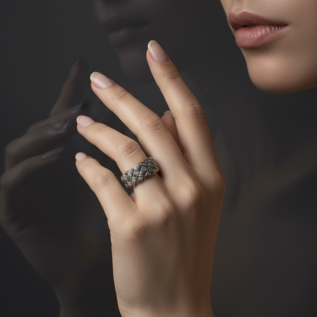 Hand Woven Silver Kazaz Dark Ring