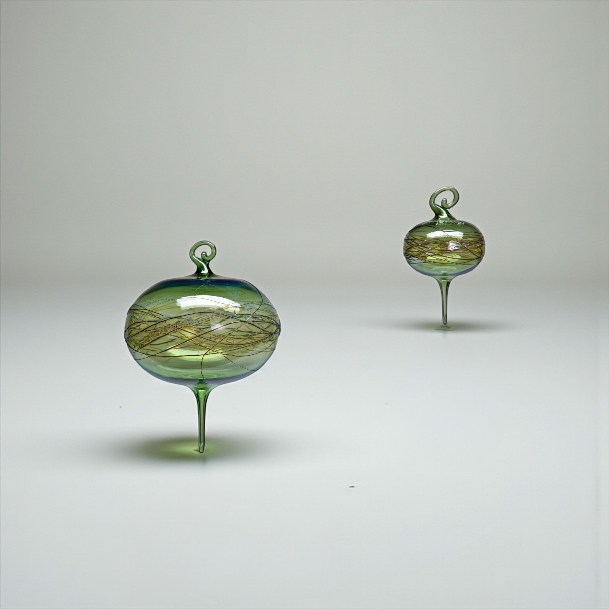 Evergreen Wrap Twist Ornament – Hand-Blown Glass Ornament