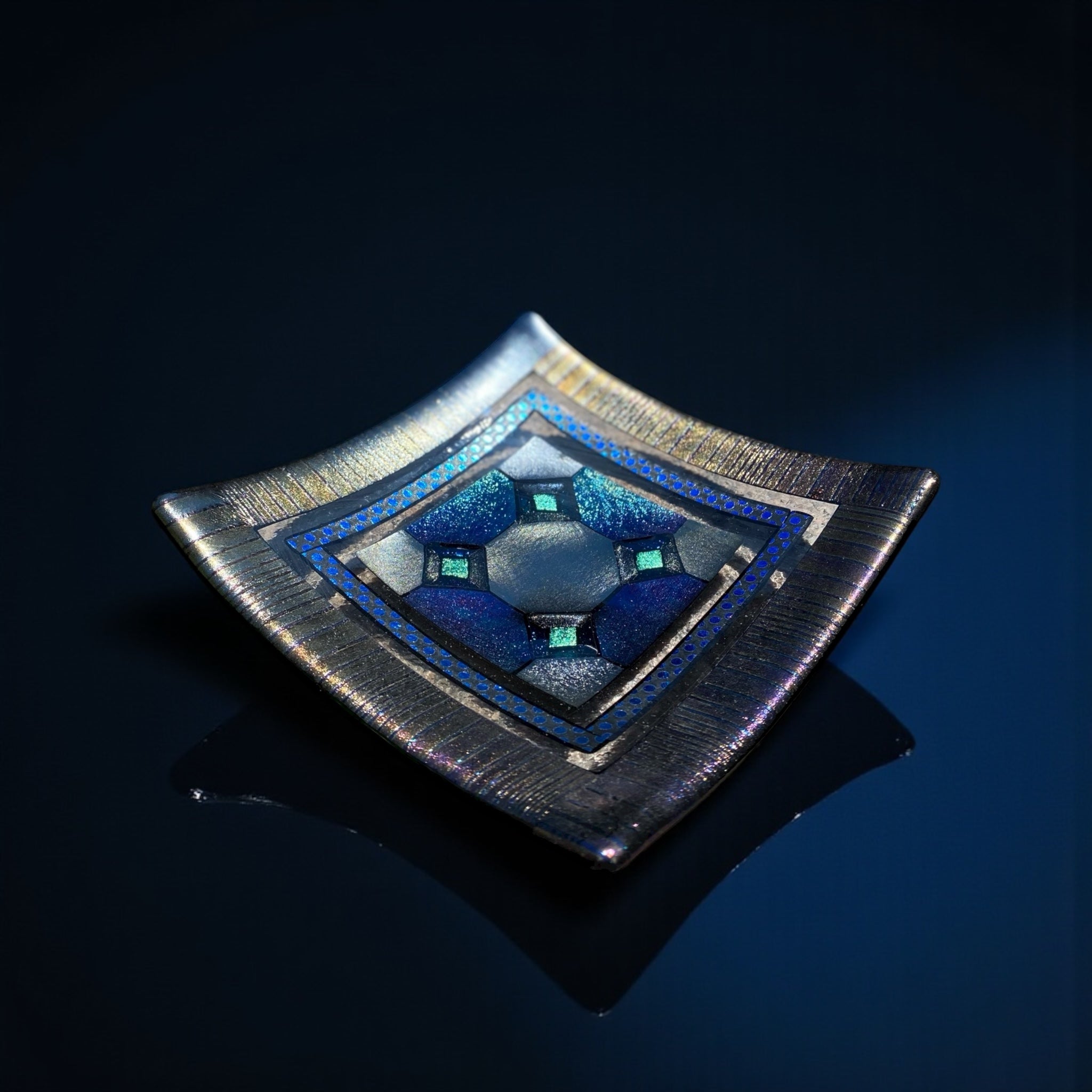 Fused Glass Plate – Harlequin Design with Border and Green Diamond Detail