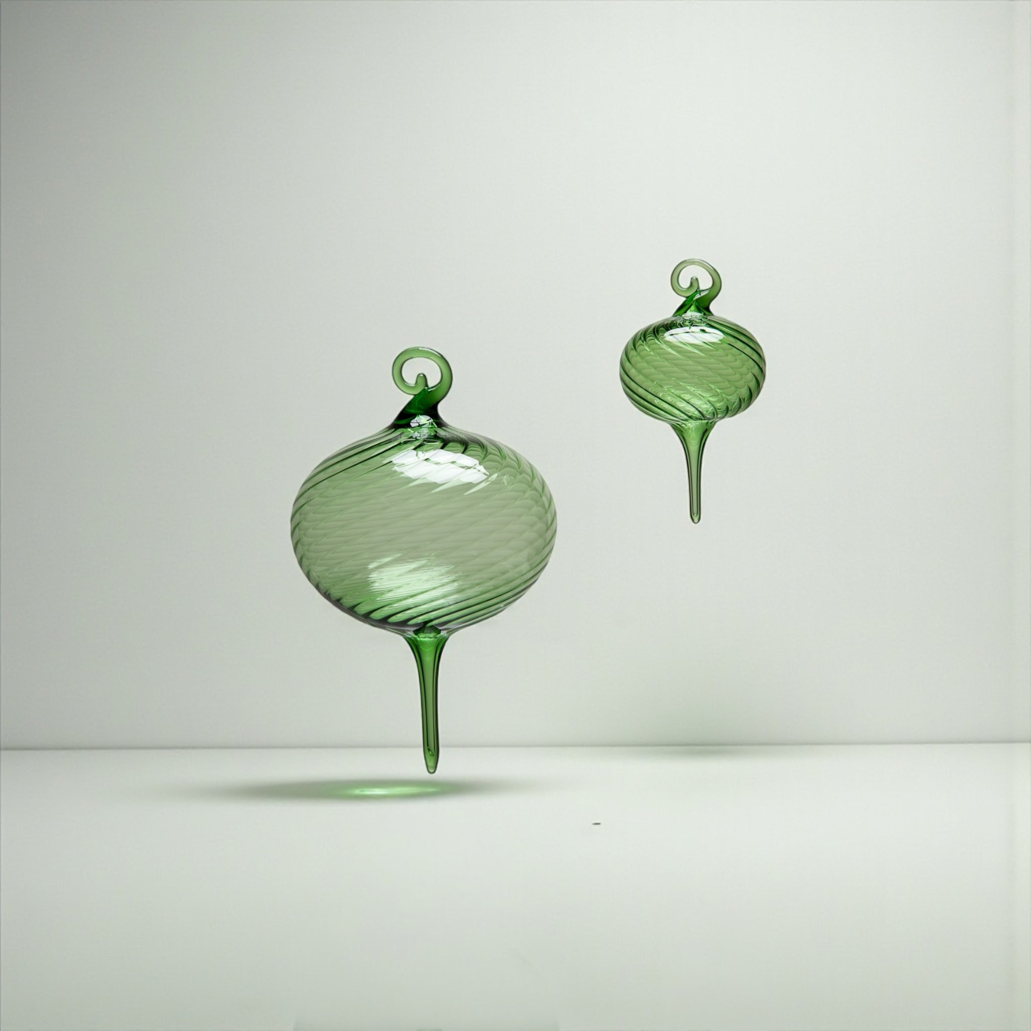 Evergreen Optic Twist Ornament – Hand-Blown Glass Ornament