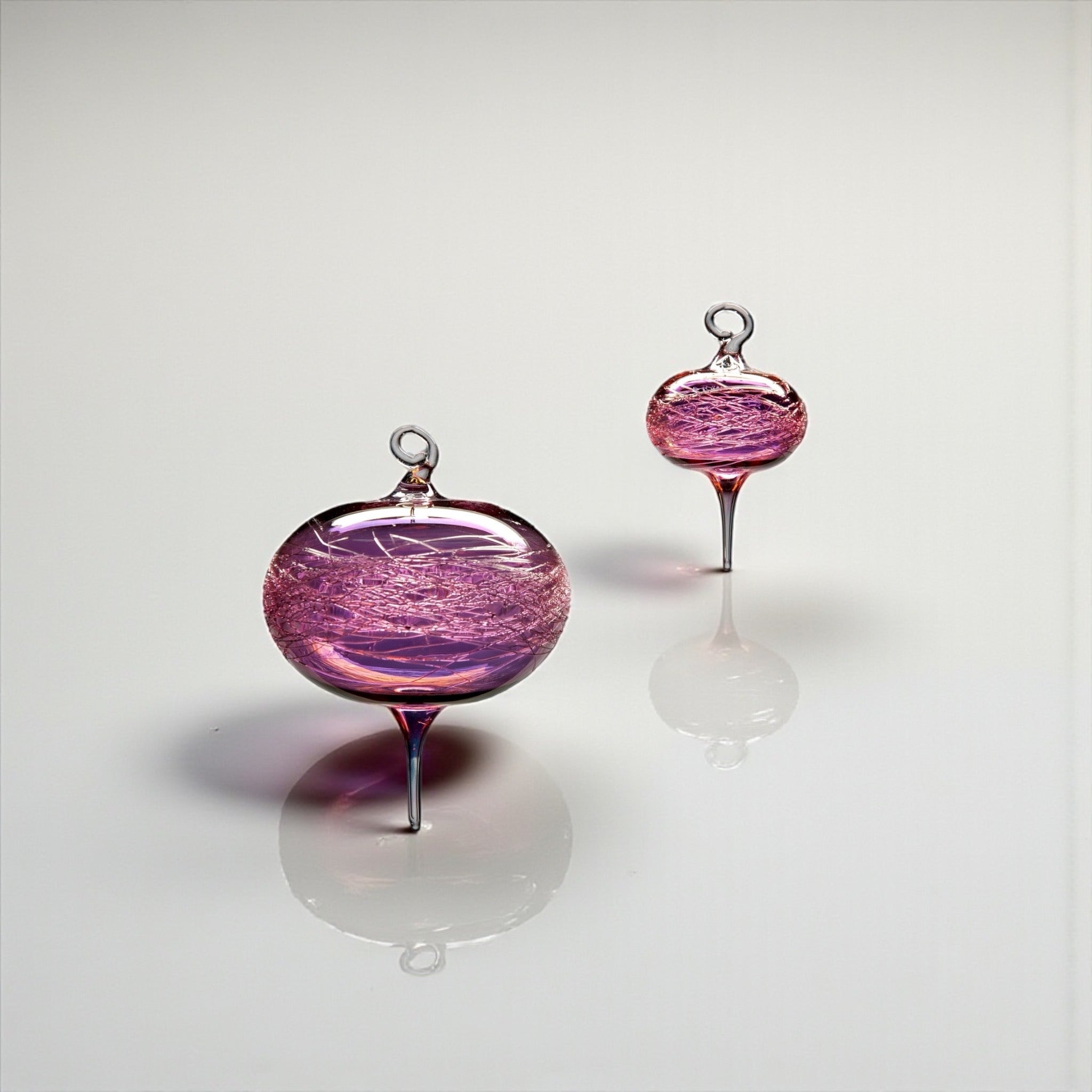 Gold Wrap Twist Ornament – Hand-Blown Glass Ornament